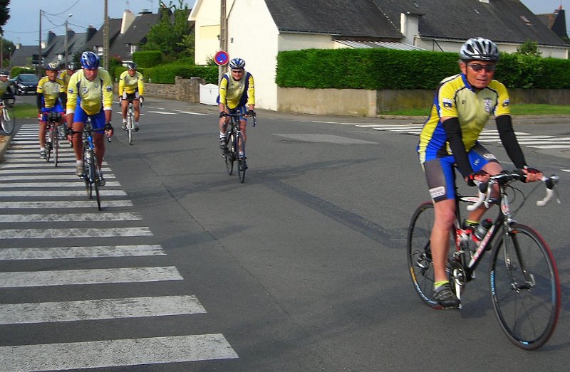 2010-06-12 03 Pouldreuzic c est parti.JPG